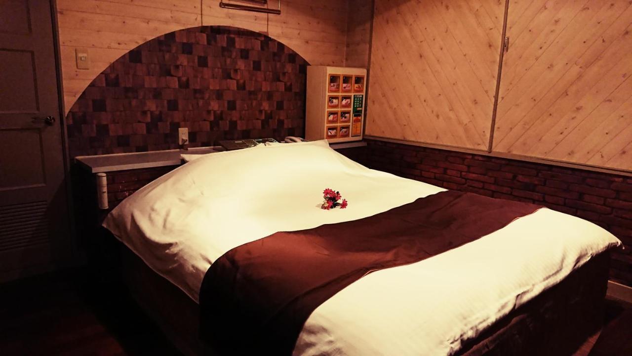 Aloha Inn Aine (Adults Only) Fukučijama Exteriér fotografie
